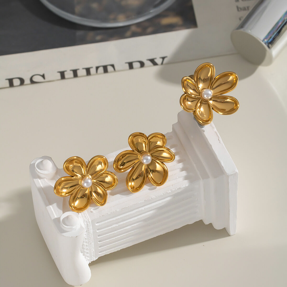 Sweet Flower Stainless Steel Waterproof Gold Color Earring Sets Picture3