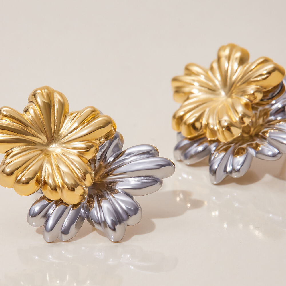 1 Pair Classic Series Flower Stainless Steel Waterproof Gold Color Women's Stud Earrings Picture5