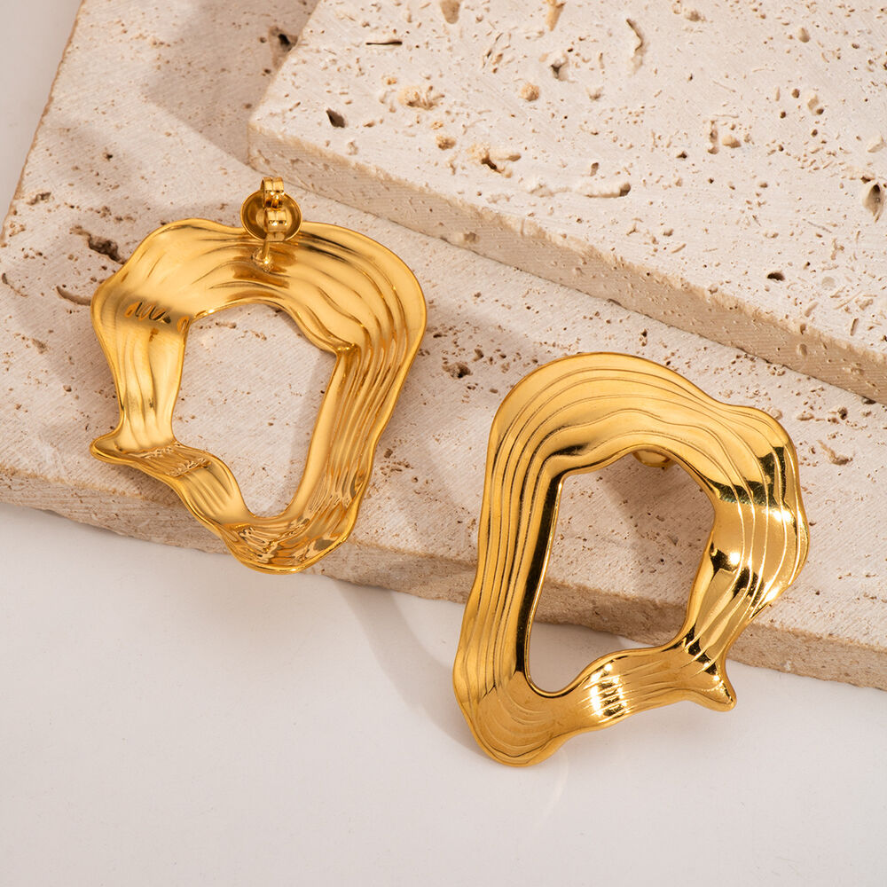 1 Pair Casual Stainless Steel Waterproof Gold Color Stud Earrings Picture5