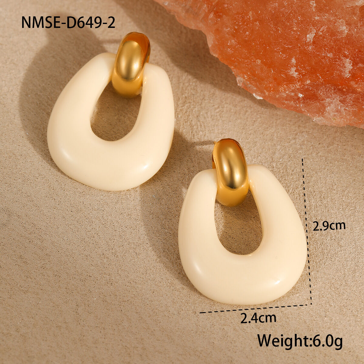 Nmse-D649-2 Milky White Earrings Picture2