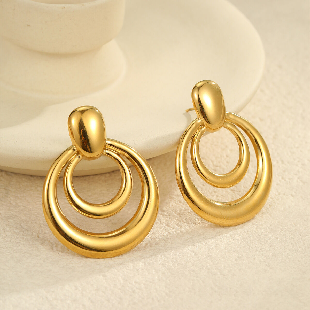 Simple Mixed Color Stainless Steel Waterproof  Gold Color Women's Stud Earrings Picture3