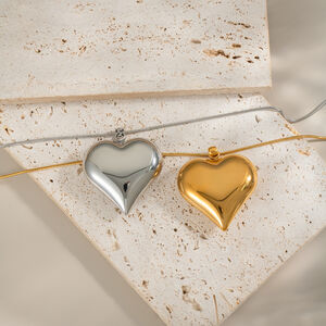 1 Piece Simple Heart Stainless Steel Waterproof Gold Color Pendant Necklace h5 Picture2