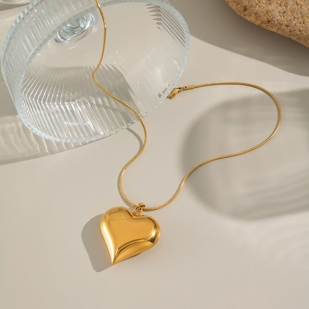 1 Piece Simple Heart Stainless Steel Waterproof Gold Color Pendant Necklace h5Picture4