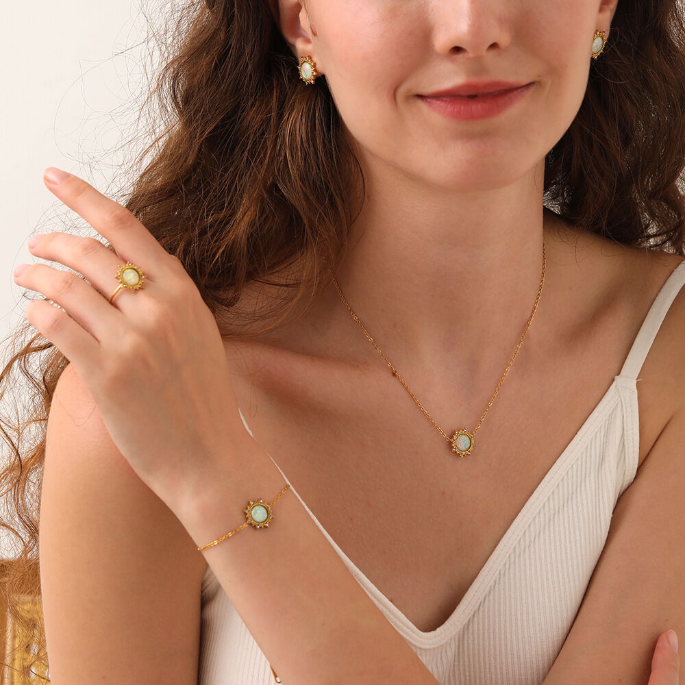 Luxurious Elegant Sun Stainless Steel Waterproof Gold Color Jewelry Sets Picture2