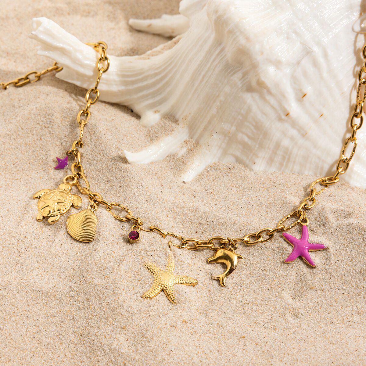 1 pezzo di collana con ciondolo da donna color oro impermeabile in acciaio inossidabile con organismo marino Immagine7