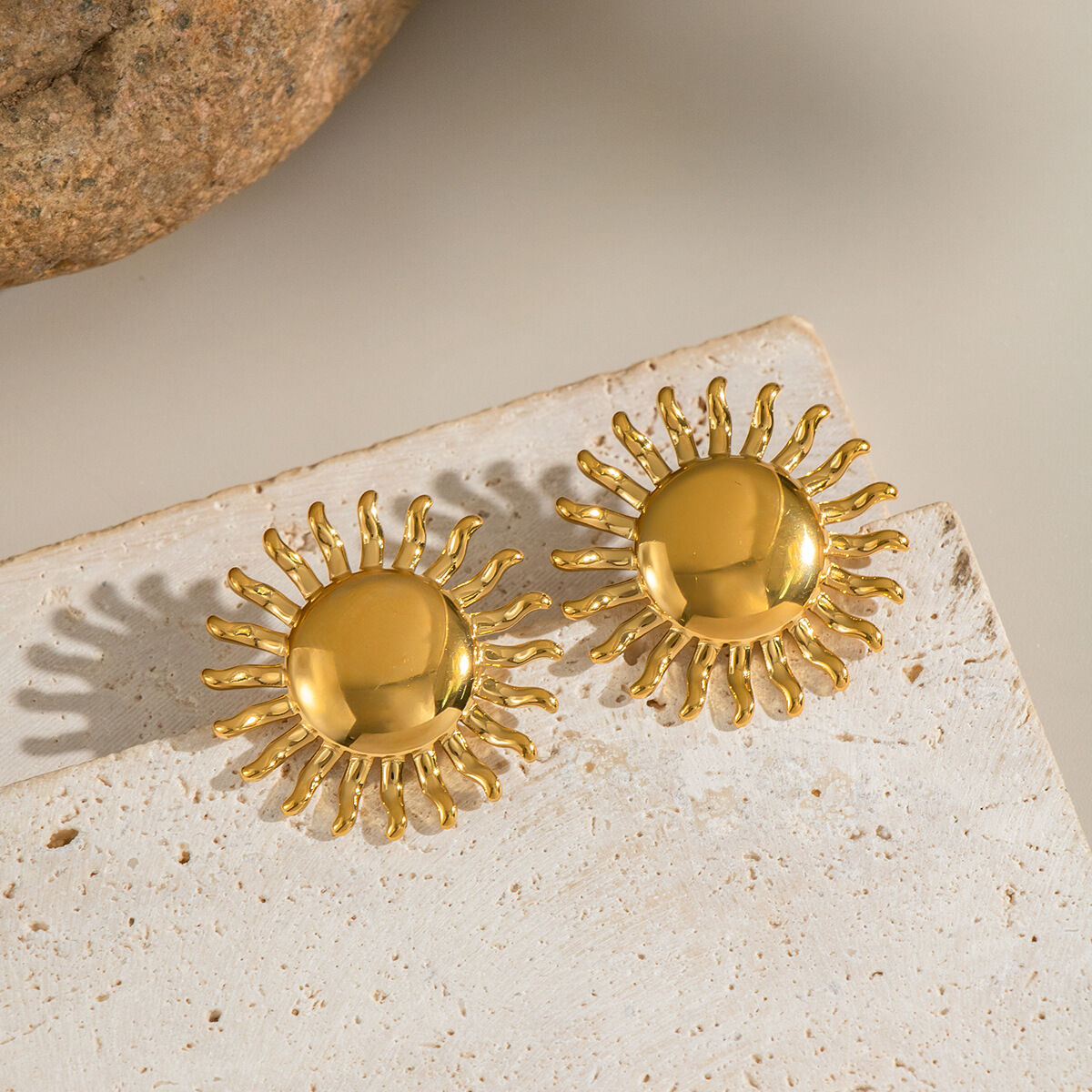 1 Pair Sun Stainless Steel Waterproof Gold Color Stud Earrings h5 Picture4