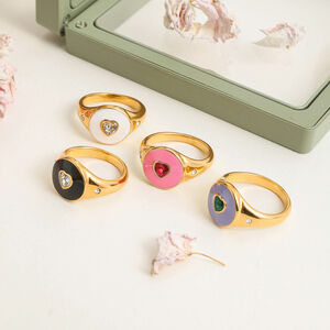 Bague tendance en acier inoxydable doré, imperméable, en forme de cœur coloré (1 pièce). h5 Image6