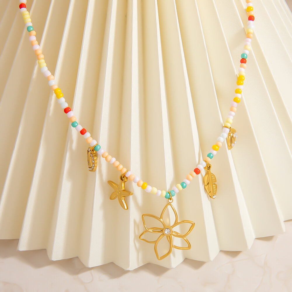 1 Piece Flower Charm Beaded Necklace