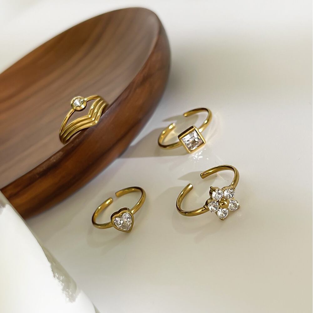 1 Piece Simple Heart Stainless Steel Waterproof Gold Color Ring Picture4