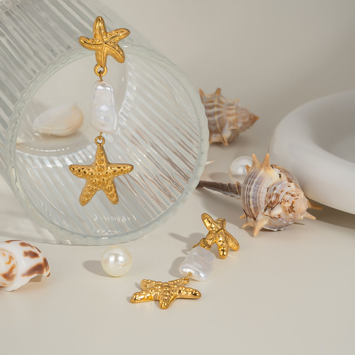 1 paio di orecchini pendenti in acciaio inossidabile a forma di stella marina color oro impermeabili 2