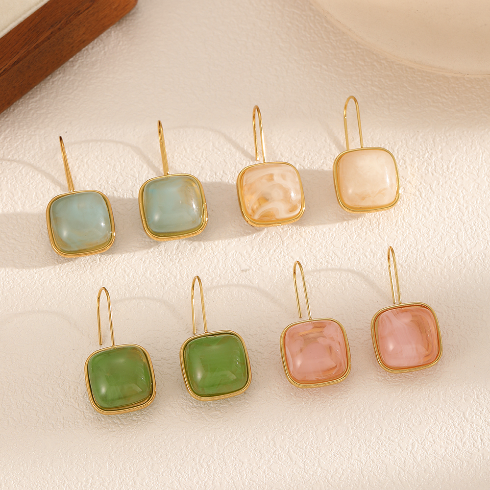 1 Pair Square Drop Earrings