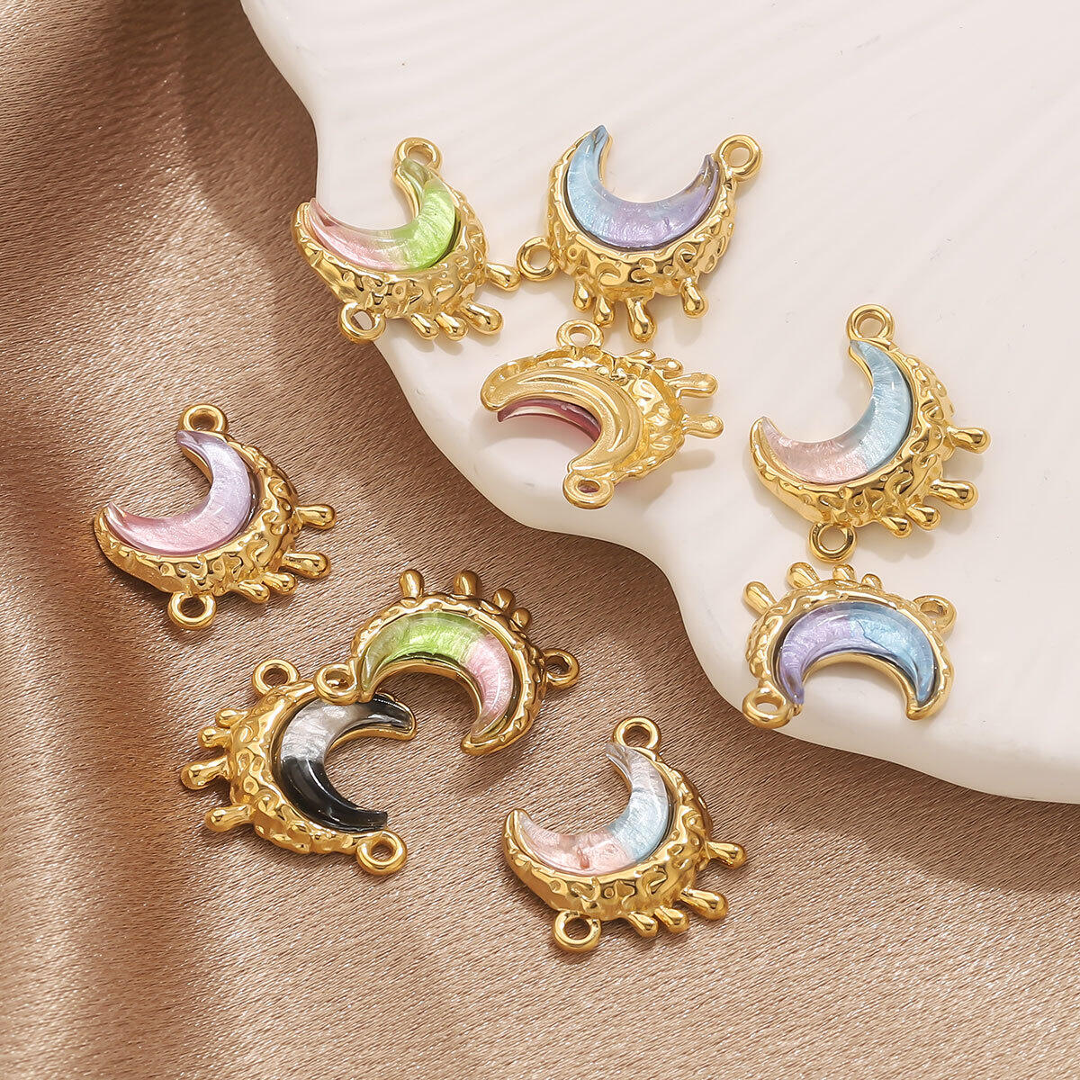 1 Piece DIY Moon Stainless Steel Waterproof Women's Pendants h5 Picture5