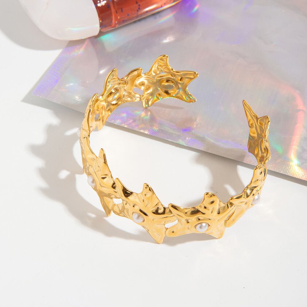 1 Piece Romantic Series Classic Star Stainless Steel Waterproof Gold Color Women's Bangles Picture4