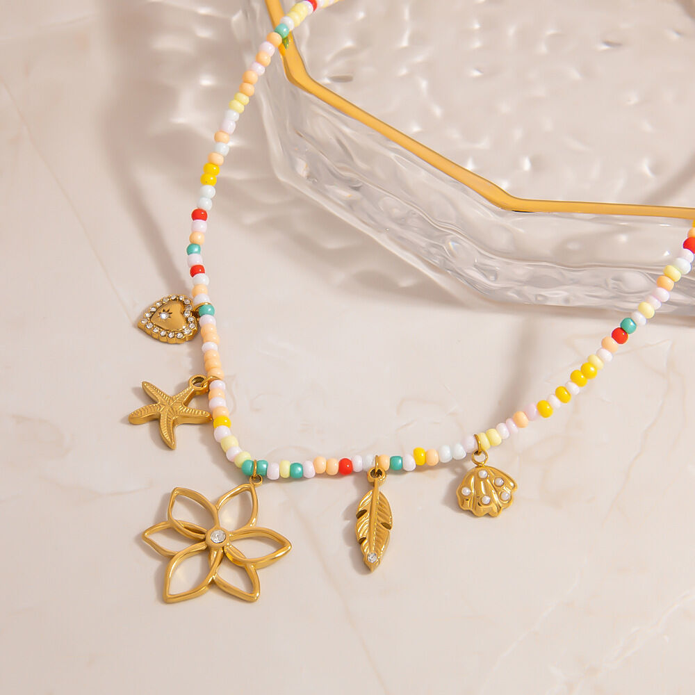 1 Piece Flower Charm Beaded Necklace 2