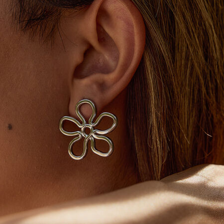 1 Pair Classic Flower Stainless Steel Waterproof Gold Color Women's Stud Earrings
