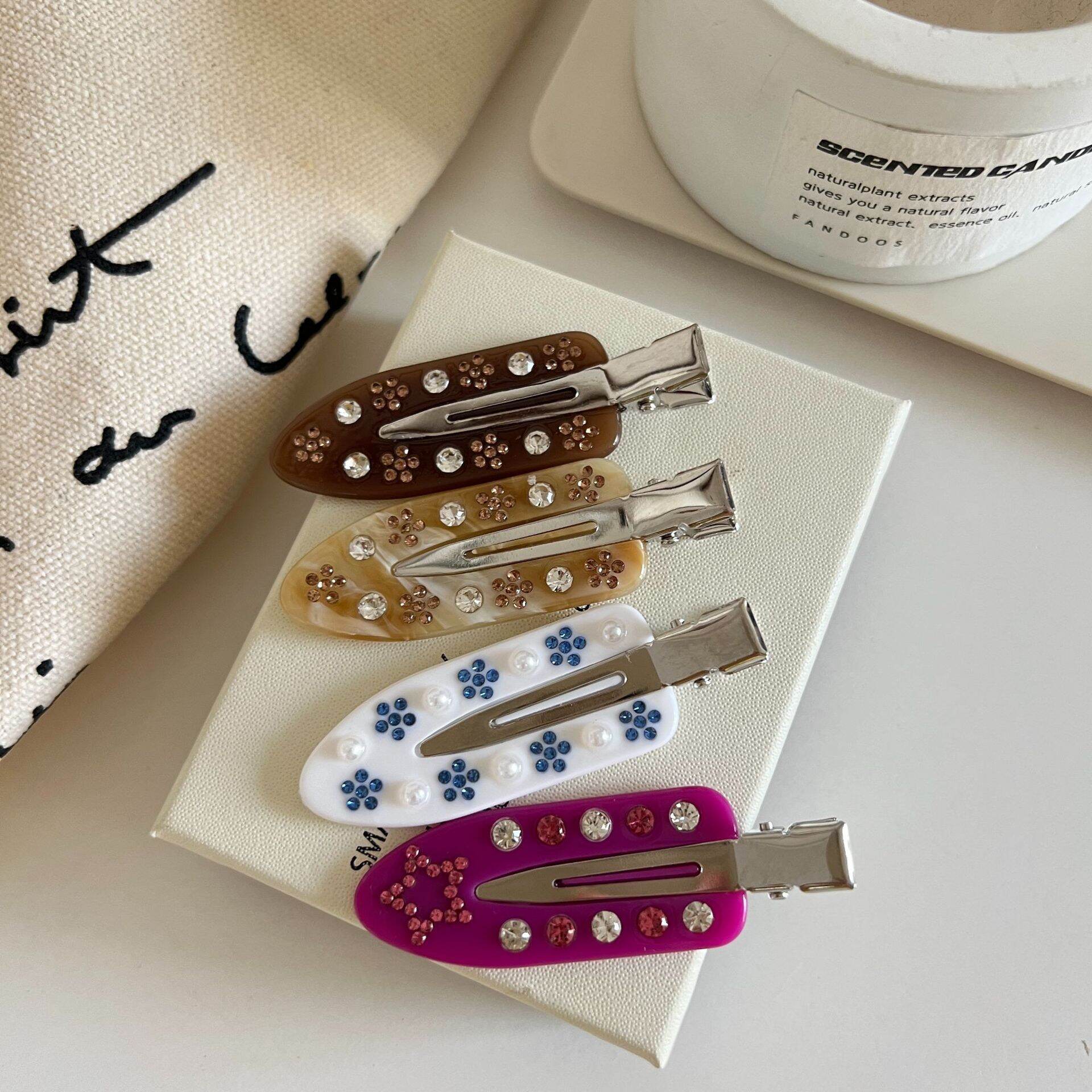 1 Paar Simple Series Süße Blumen Acetat Damen Haarspangen Bild3