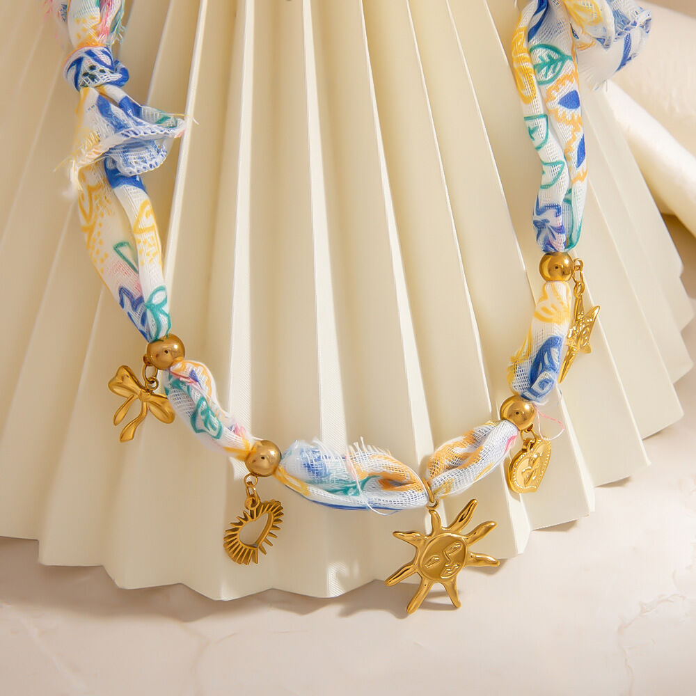 1 pezzo di collana con ciondolo a forma di tartaruga semplice in tessuto color oro da donna h5Immagine4