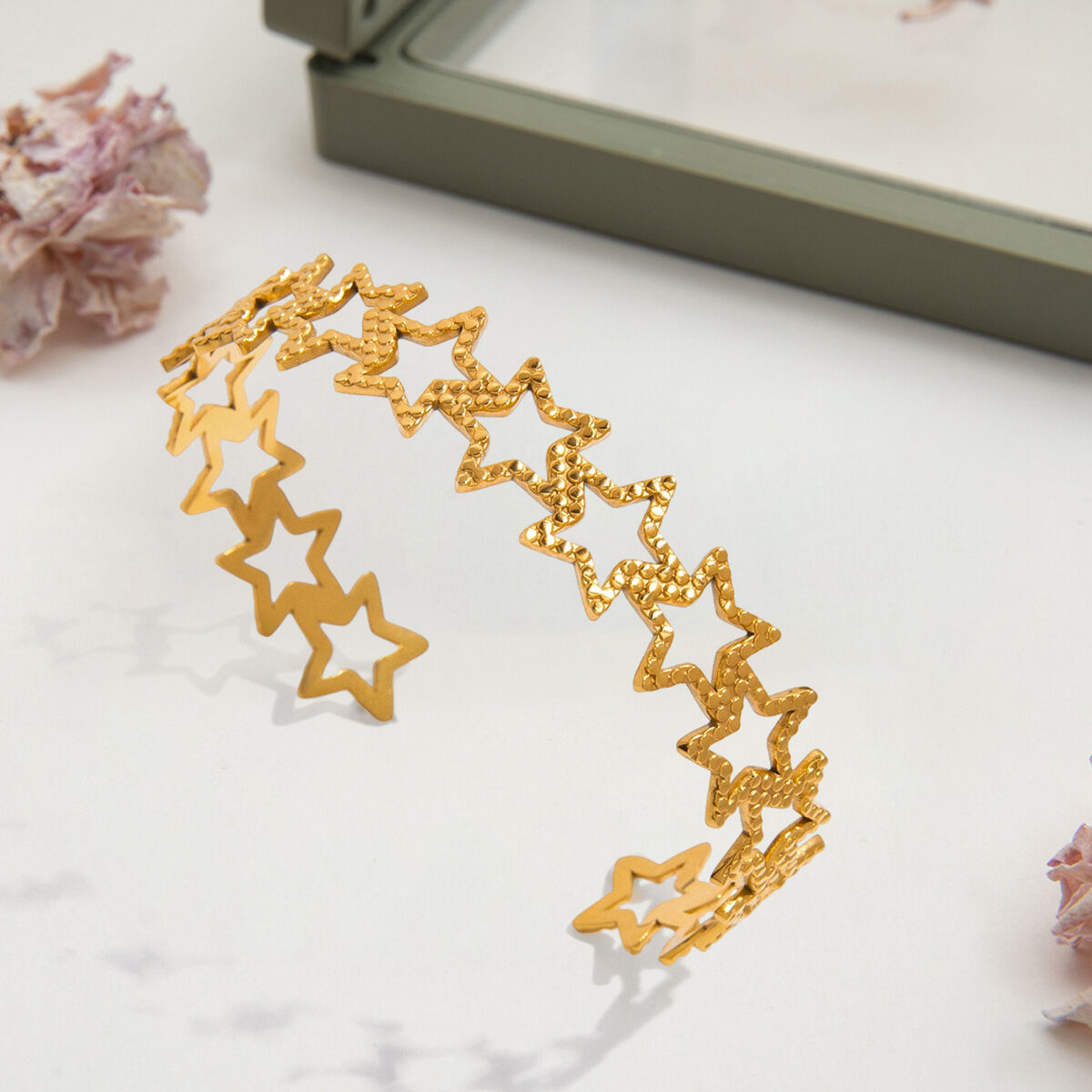 1 Piece Classic Star Stainless Steel Waterproof Gold Color Women's Bangles h5 Picture4