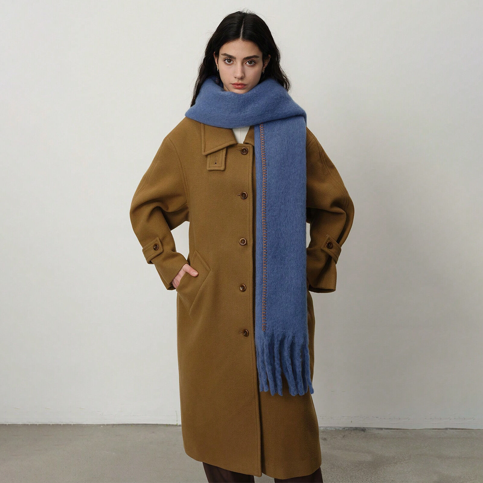 1 écharpe d'hiver simple en polyester de couleur unie pour femme 2