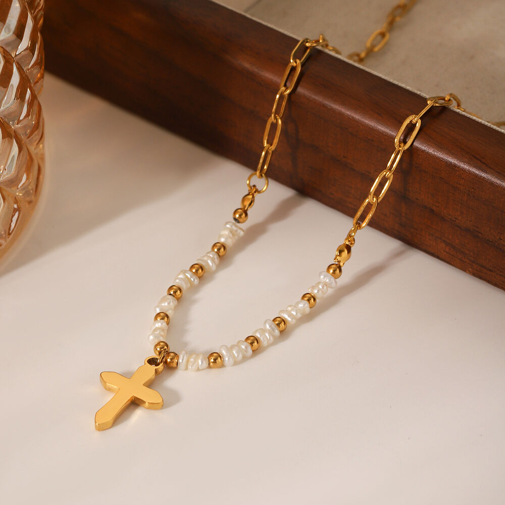 1 Paar Simple Series Daily Cross Edelstahl Wasserdichte Damen-Anhänger-Halsketten h5Bild6