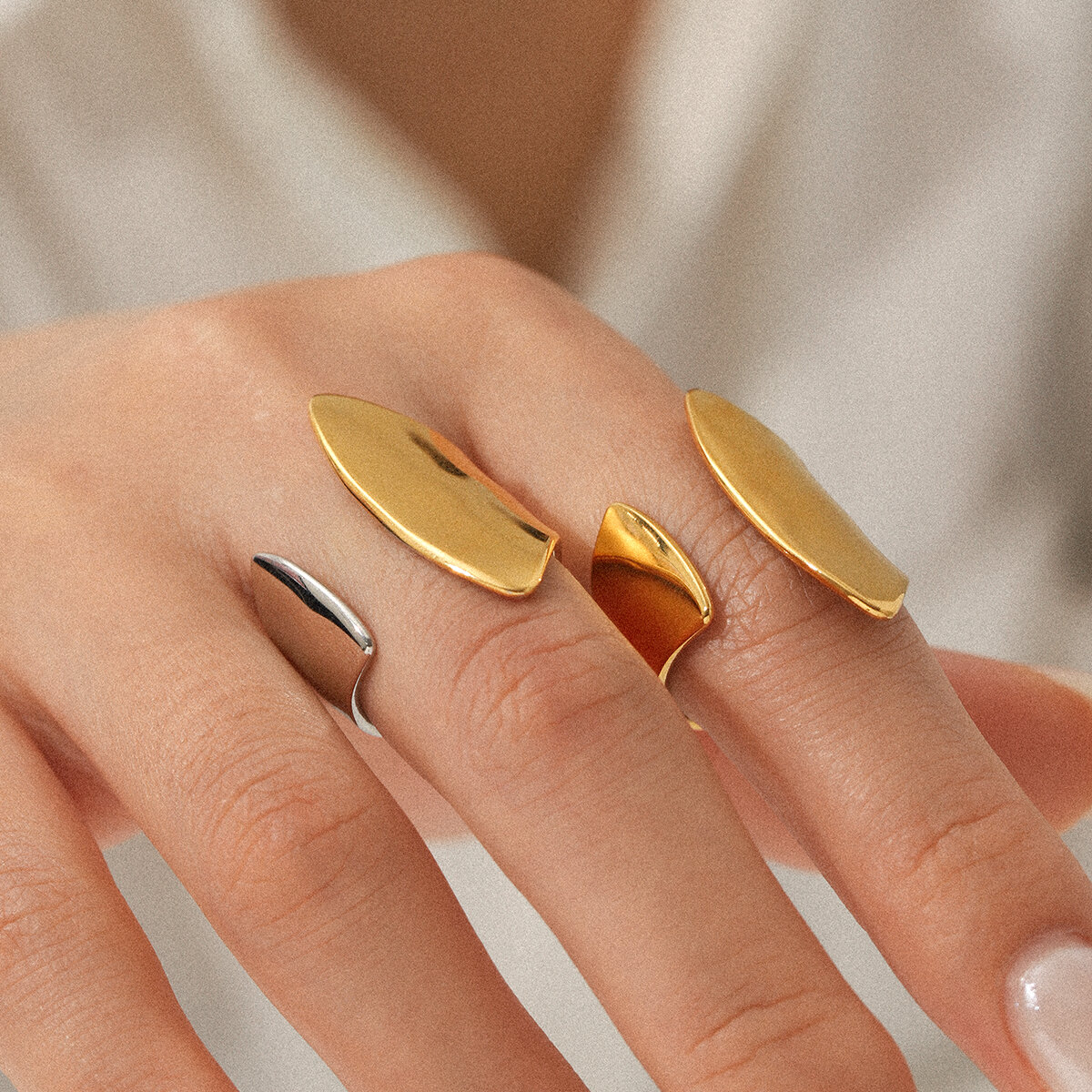 Simple Series Daily Shell Stainless Steel Waterproof  Gold Color  Statement Rings 2
