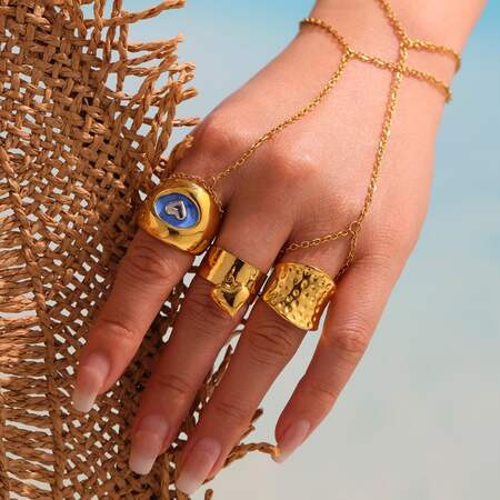 1 Piece Classic Heart Stainless Steel Waterproof Gold Color Signet Rings