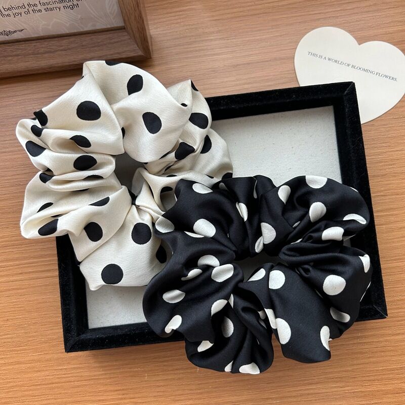 1 Paiece Simple Series Elegant Polka Dots Fabric Women's Scrunchies Picture2