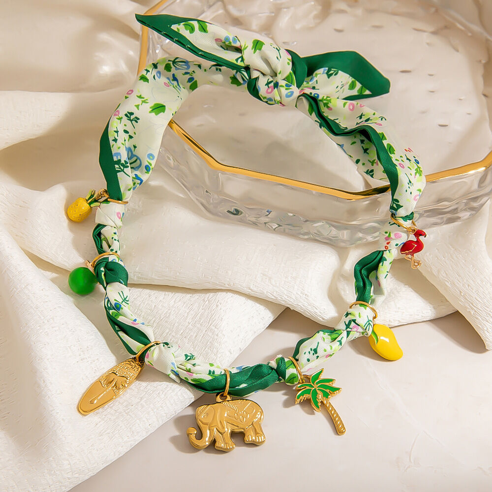 Collier pendentif en tissu 1 pièce h5Image3