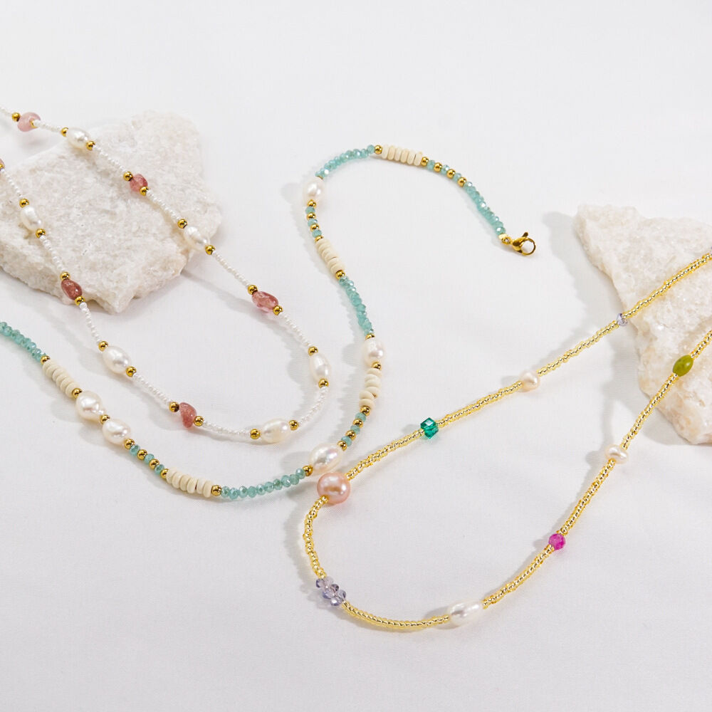 Light Luxury and Elegant Beaded Women's Necklace h5 Picture5
