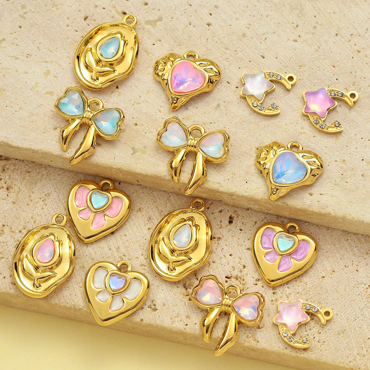 1 Piece Cute Heart Stainless Steel Waterproof Gold Color Women's Pendants Picture4