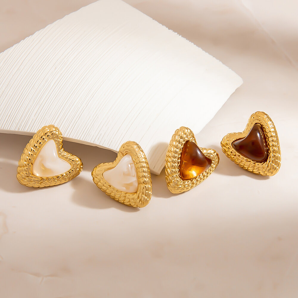 1 paio di orecchini a bottone casual da donna in acciaio inossidabile a forma di cuore h5 Immagine4