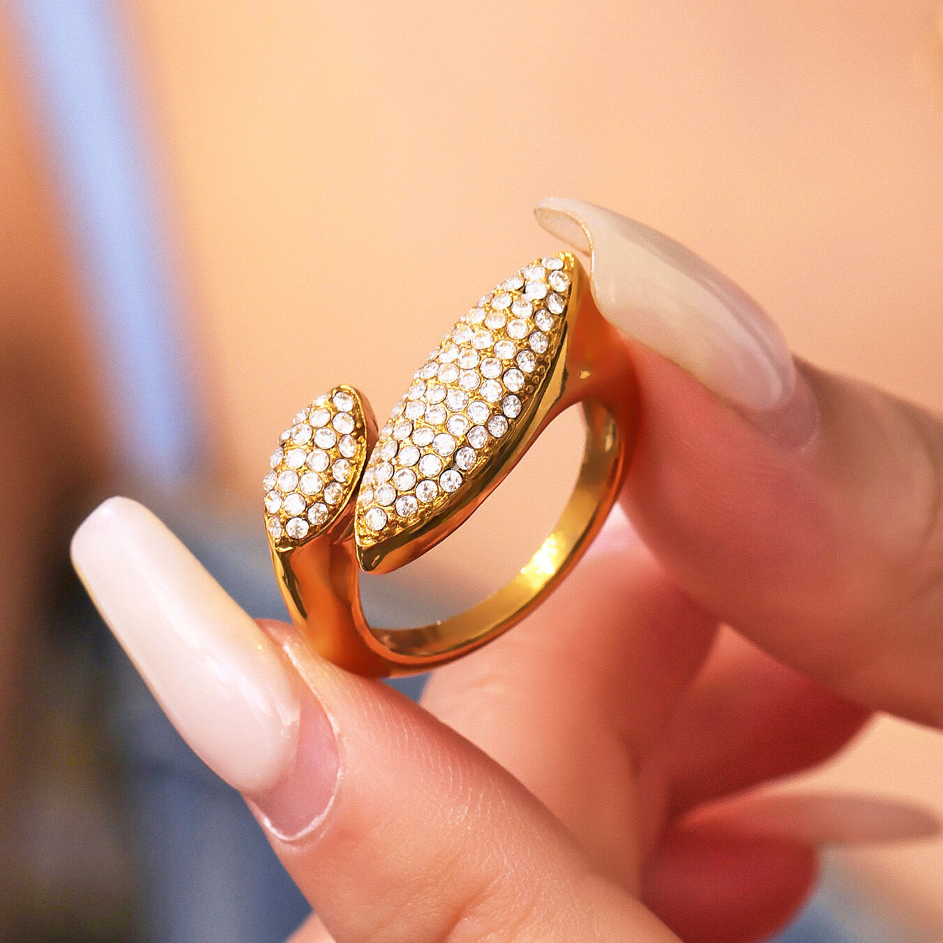 1 Piece Luxurious Shape Stainless Steel Waterproof Gold Color Zircon Women's Gemstone Rings 2