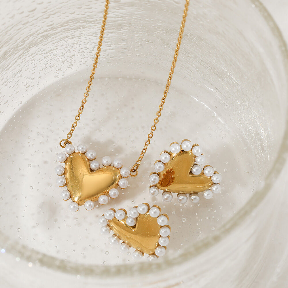 Sweet Heart Stainless Steel Waterproof Gold Color Artificial Pearl Women's Earrings Set Picture3