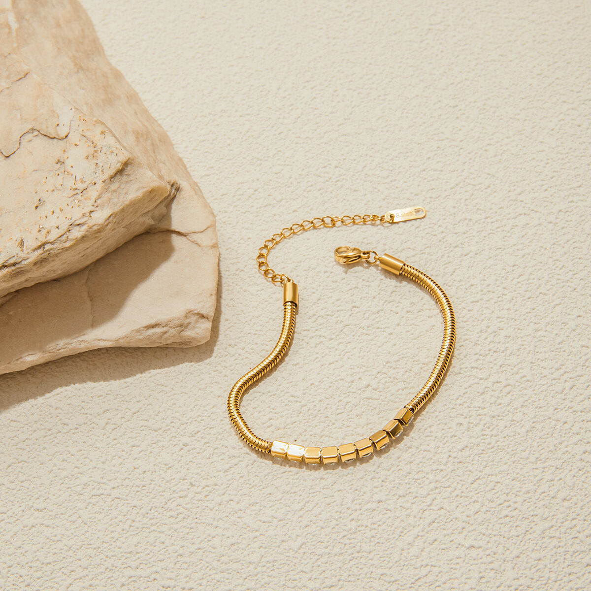 1 Piece Luxurious Star Stainless Steel Waterproof Gold Color Women's Chain Bracelets h5Picture5