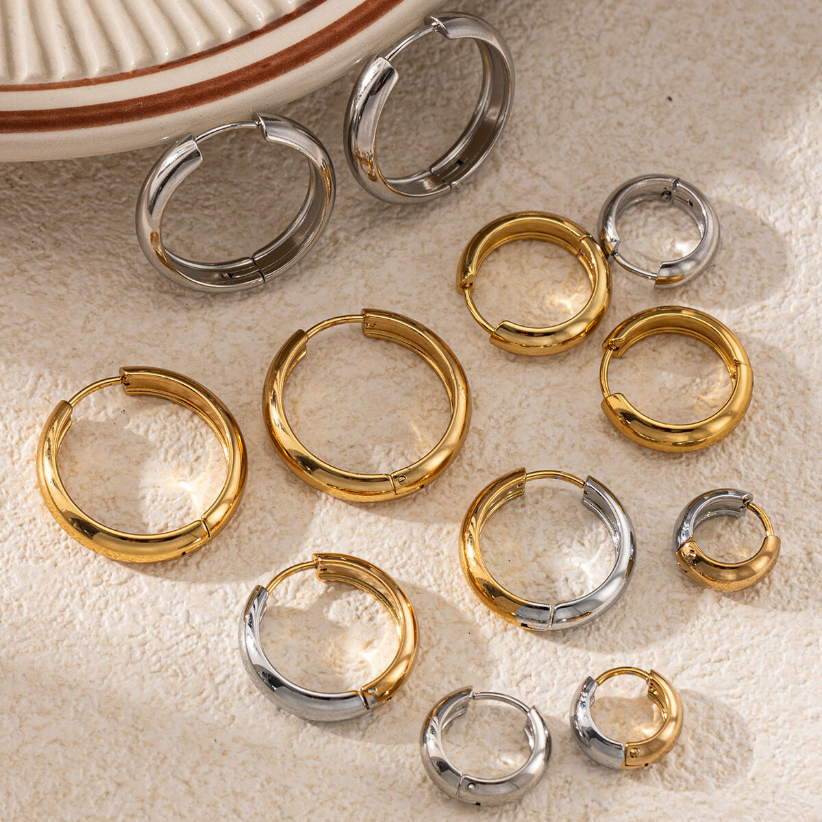 1 Pair Circle Stainless Steel Waterproof Hoop Earrings