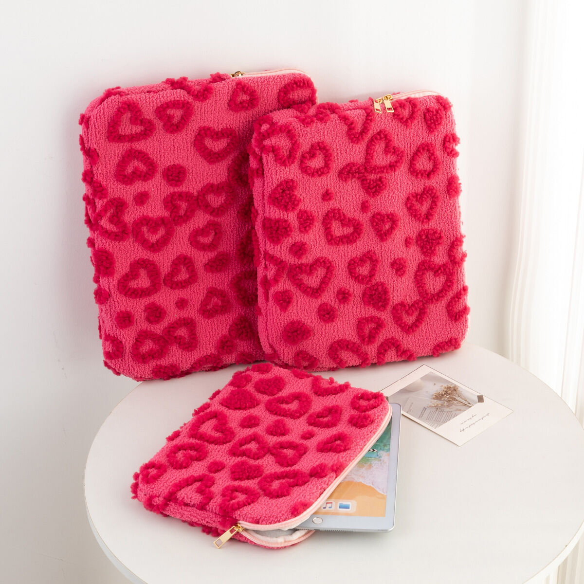 1 pieza de bolsos tecnológicos de poliéster con forma de corazón para mujer h5 Imagen2