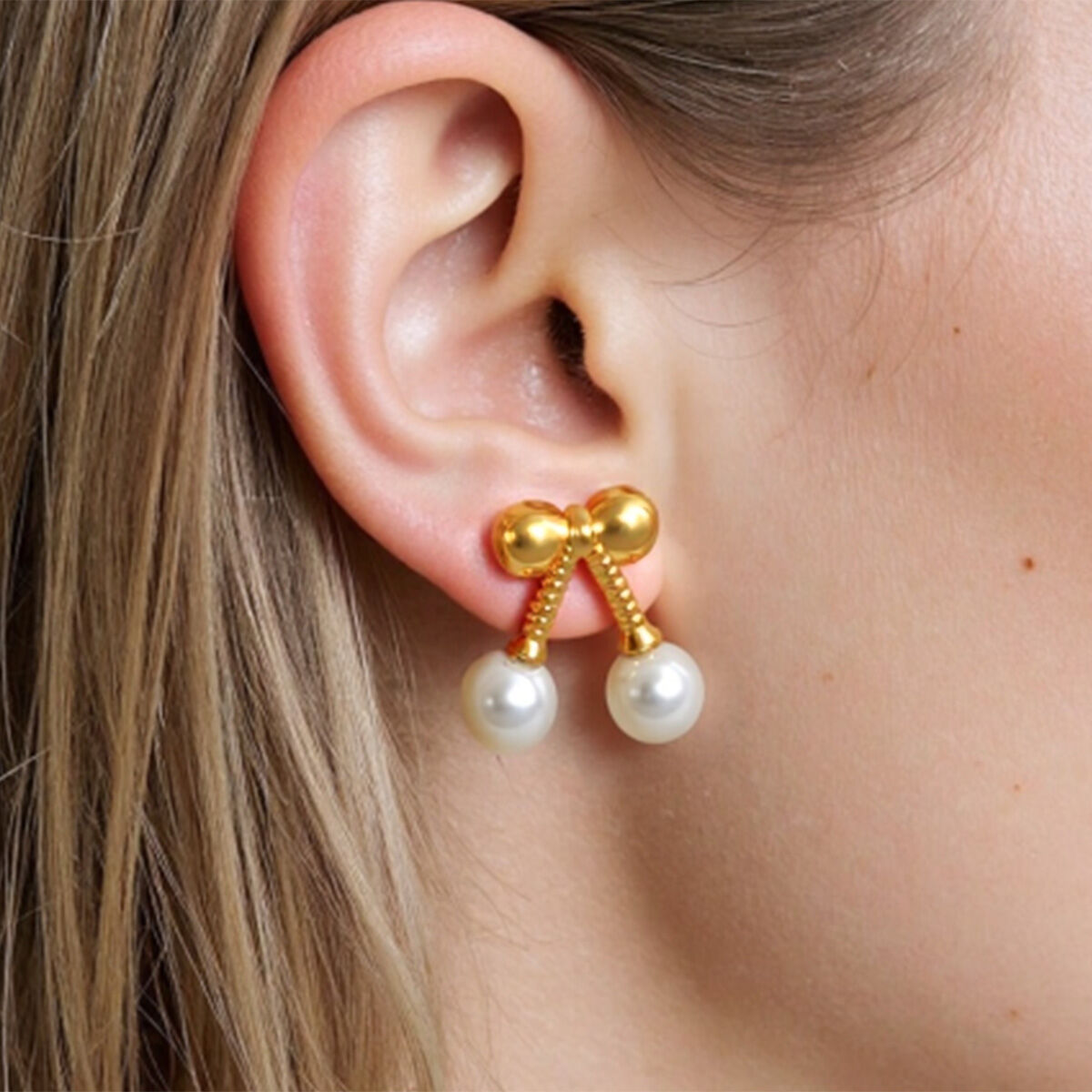 1 Pair Sweet Cherry Stainless Steel Waterproof  Gold Color  Women's Stud Earrings
