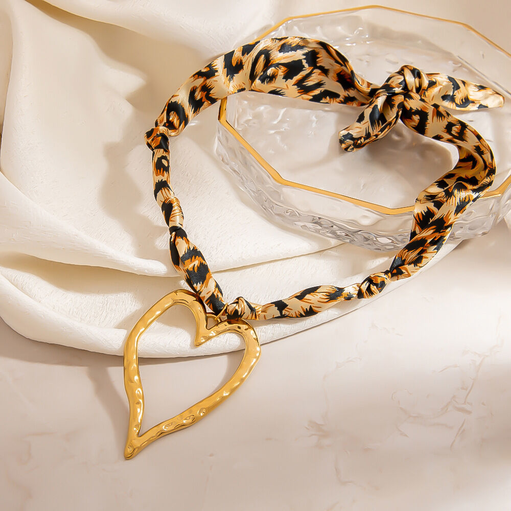 Colliers à pendentif élégants en soie pour femmes, série simple, 1 pièce h5 Image3