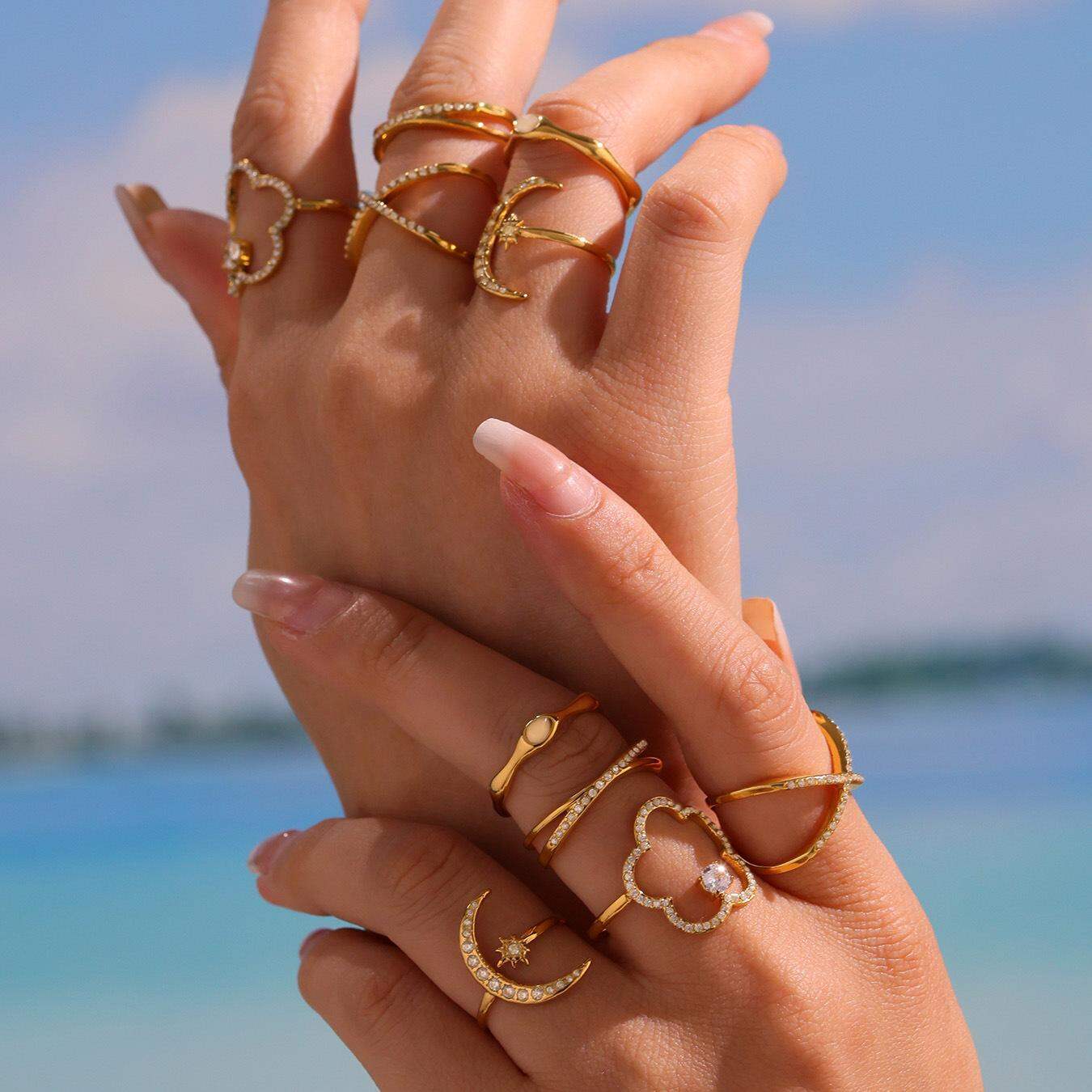 1 Piece Shinning Series Moon Stainless Steel Waterproof Gold Color Statement Rings
