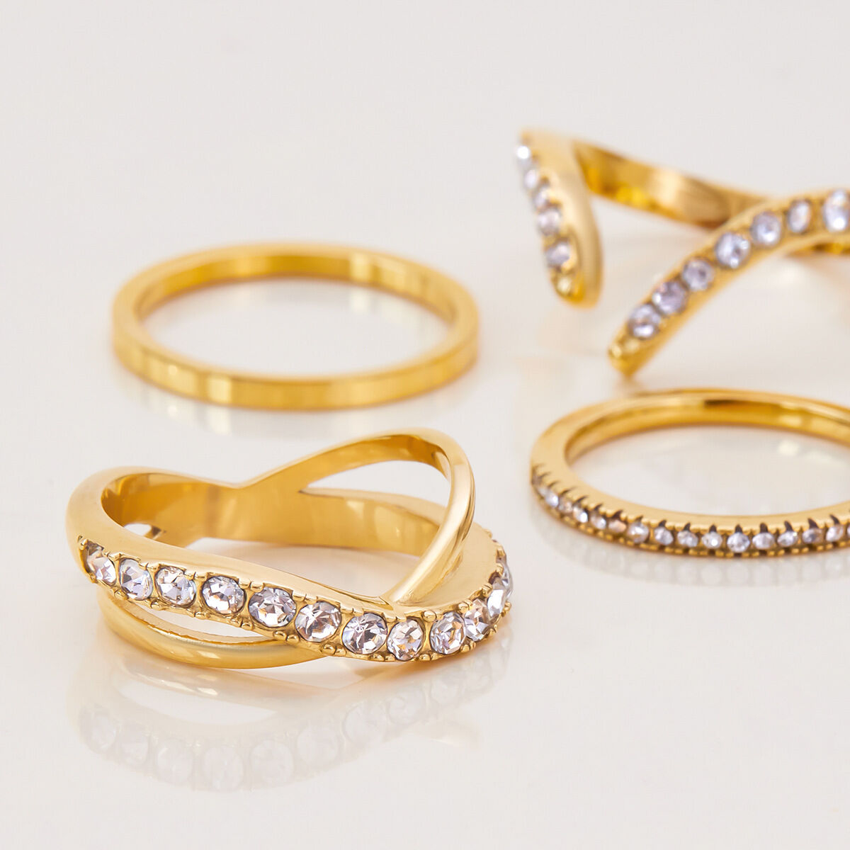 1 pezzo di anelli da donna in acciaio inossidabile geometrico di lusso, impermeabili, color oro Immagine2