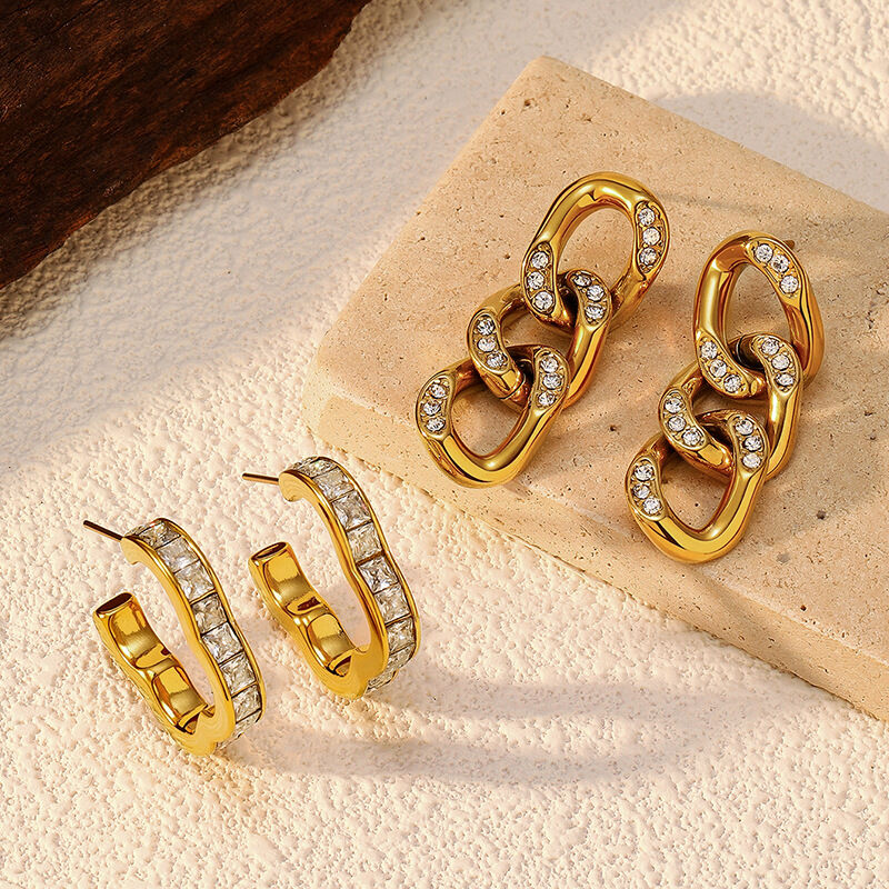 1 par de pendientes colgantes de acero inoxidable de forma irregular, resistentes al agua, de color dorado. Imagen2