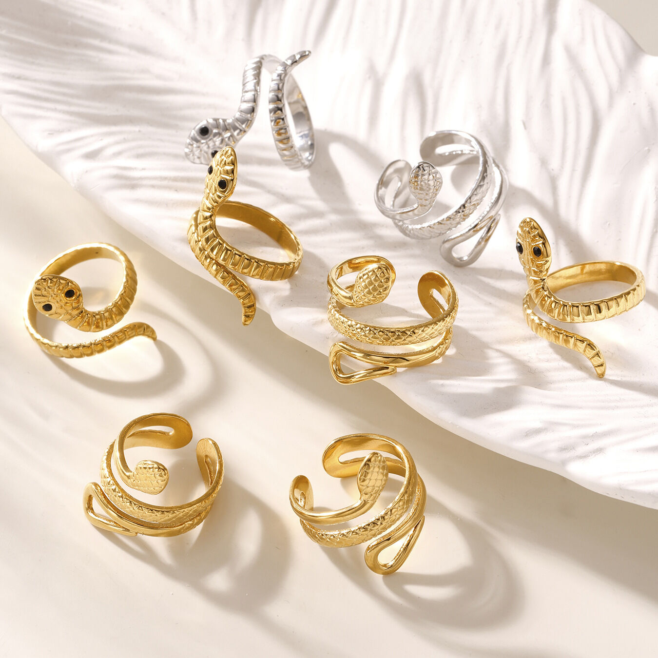 1 Piece Classic Snake Stainless Steel Waterproof Gold Color Statement Rings h5 Picture7