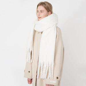 1 Piece Simple Solid Color Polyester Women's Winter Scarves h5 Picture3
