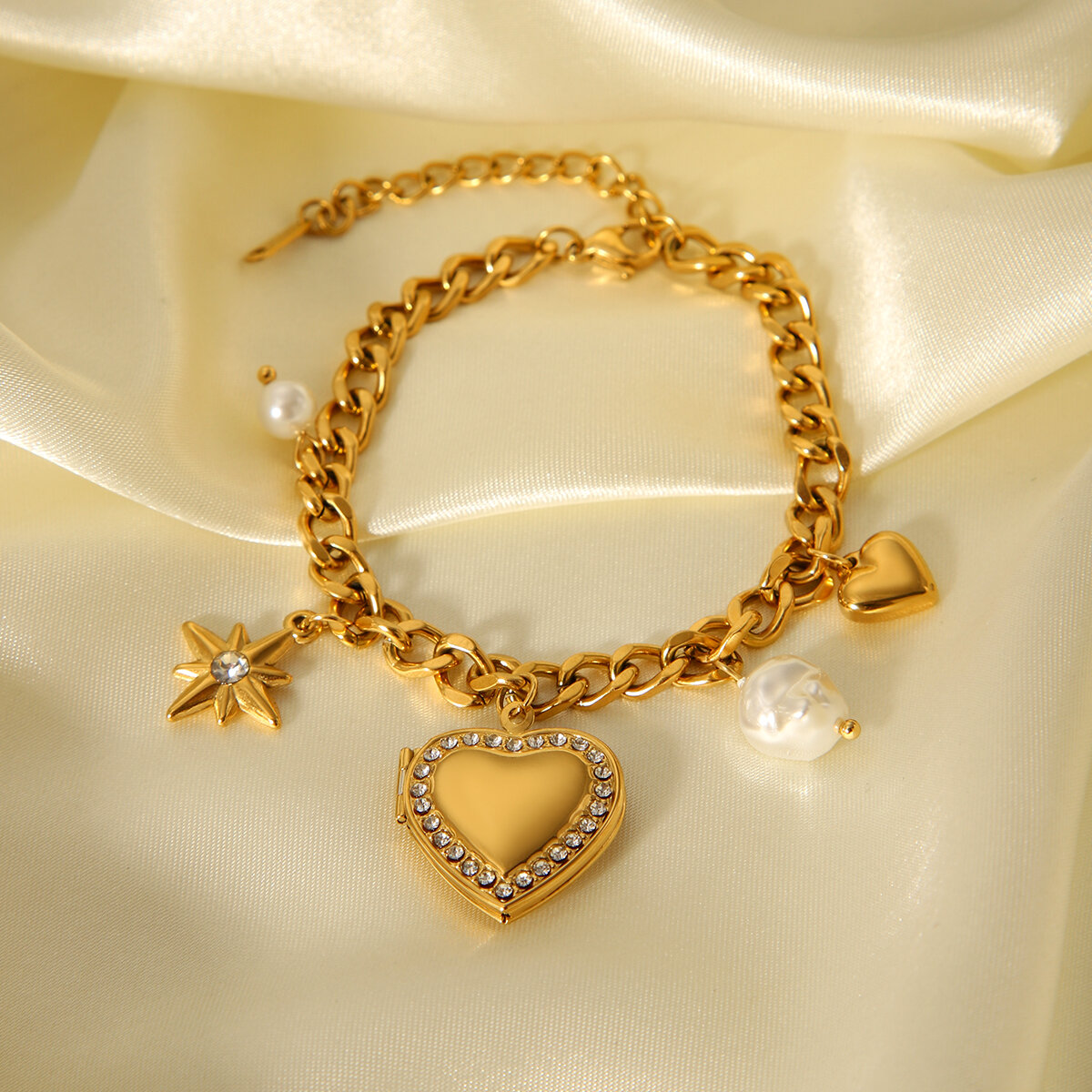 1 Piece Daily Heart Stainless Steel Waterproof Gold Color Zircon Women's Charm Bracelets h5 Picture8