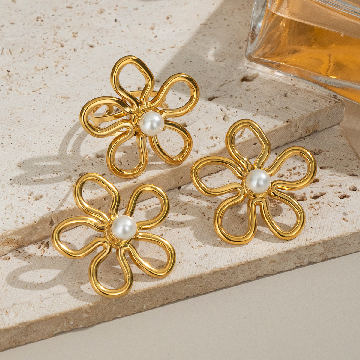 1 Pair Romantic Sweet Flower Stainless Steel Waterproof  Gold Color  Women's Jewelry Sets 2