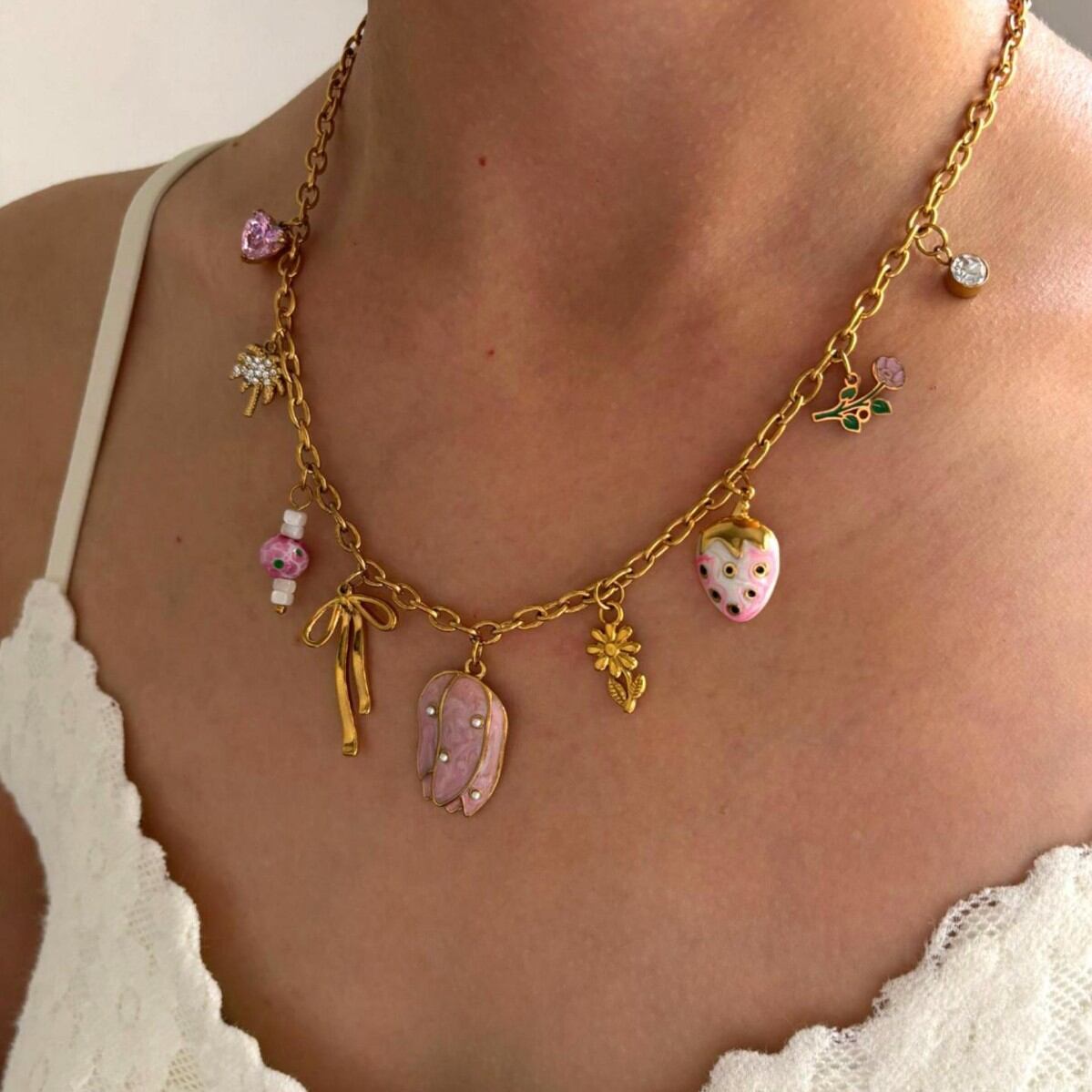 Collier pendentif fleur en acier inoxydable étanche couleur or (1 pièce) h5 Image3
