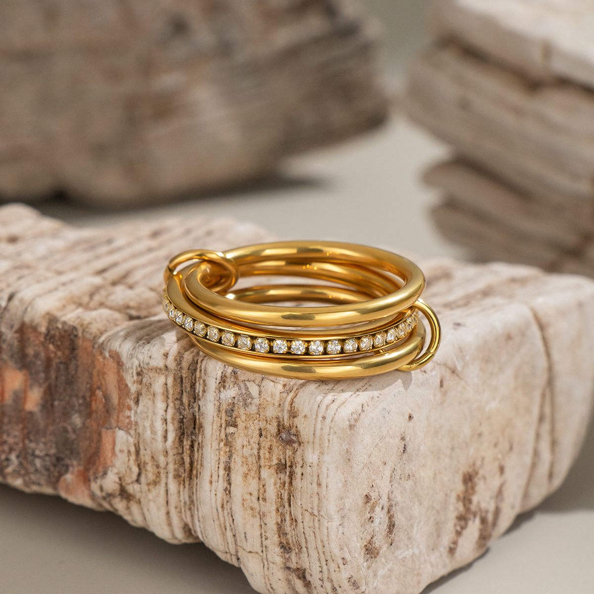 1 Piece Simple  Patchwork Stainless Steel Waterproof Gold Color  Rhinestone Statement Rings 2