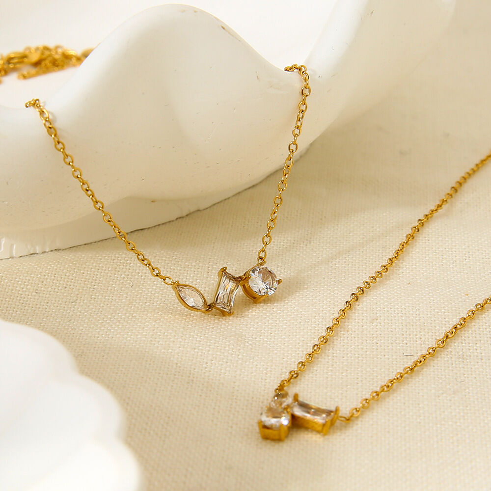1 Piece Stainless Steel Waterproof Gold Color Zircon Pendant Necklace