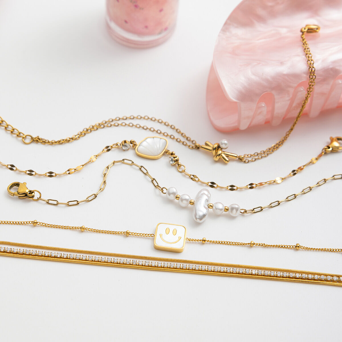 1 elegantes, wasserdichtes Damen-Charm-Armband aus Edelstahl in Goldfarbe mit Muschelmuster h5 Bild6