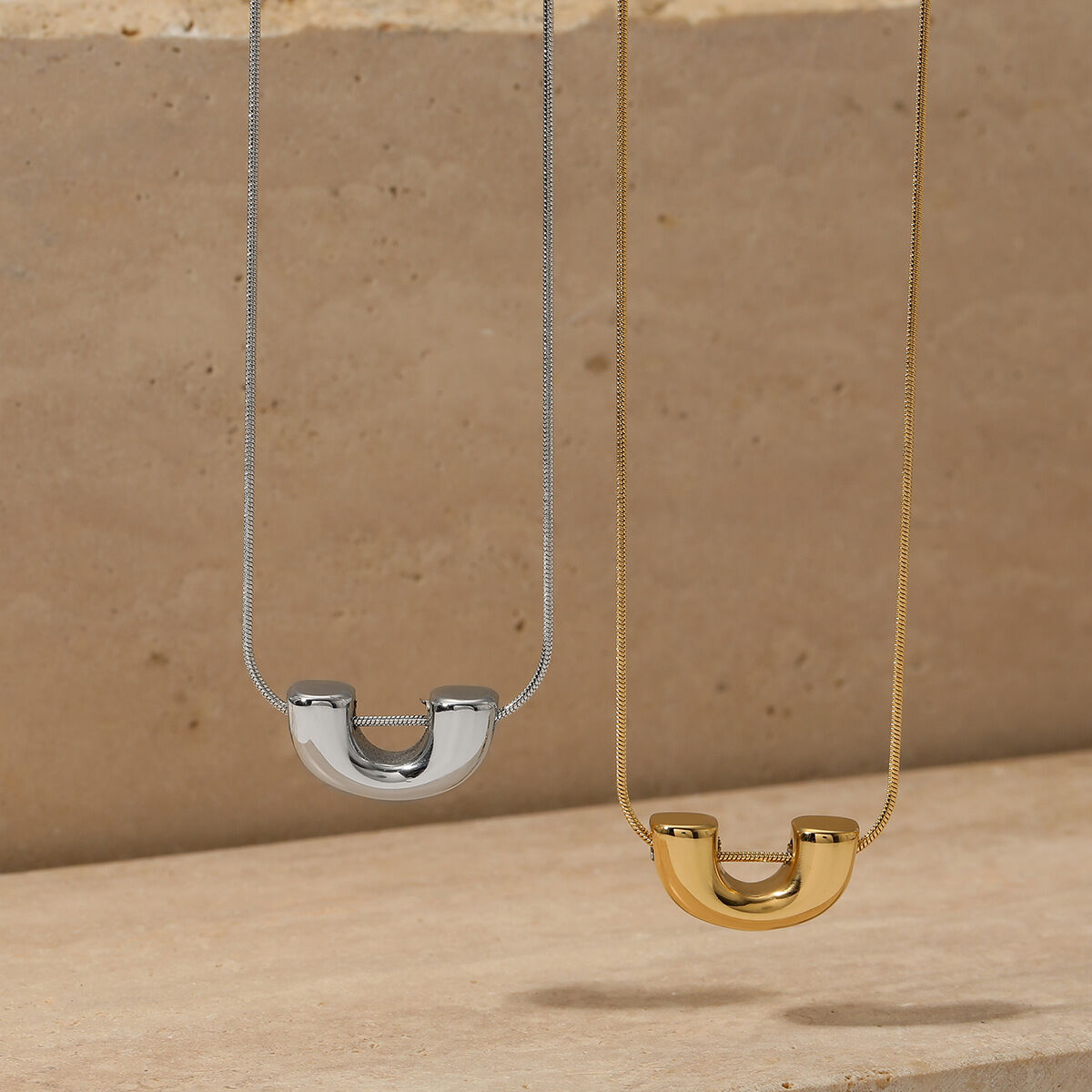 Simple U-shape Heart Stainless Steel Waterproof Gold Color Women's Pendant Necklaces 2
